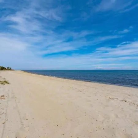 Riverside In Folelli Holiday home *