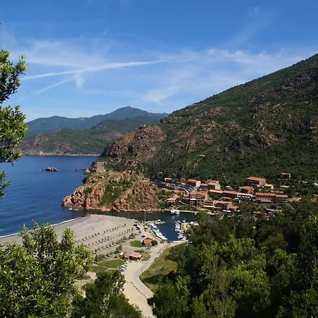 Holiday home Riverside In Folelli