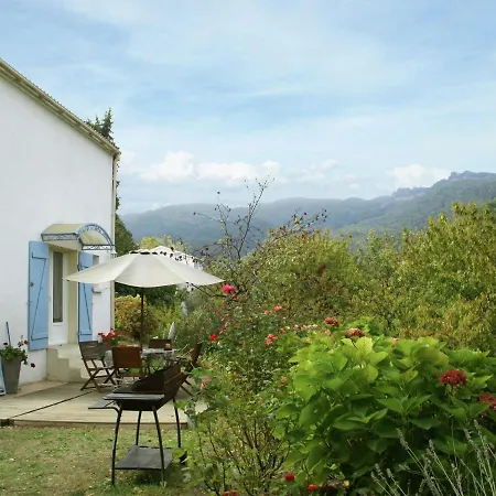 Holiday home Tranquil In Corsica With Terrace