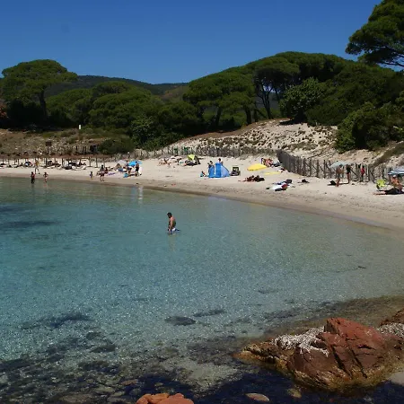 Nyaraló Tranquil In Corsica With Terrace *